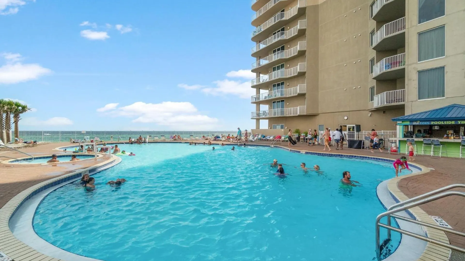 Apartman Tidewater Resort! Ground Floor! Free Beach Chairs! By Dolce Vita Getaways Pcb Panama City Beach