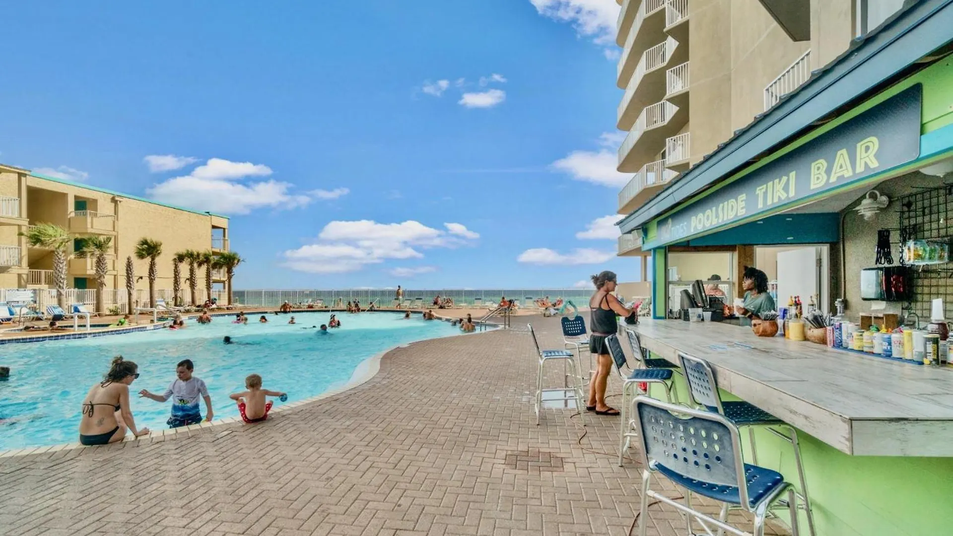 Apartman Tidewater Resort! Ground Floor! Free Beach Chairs! By Dolce Vita Getaways Pcb Panama City Beach